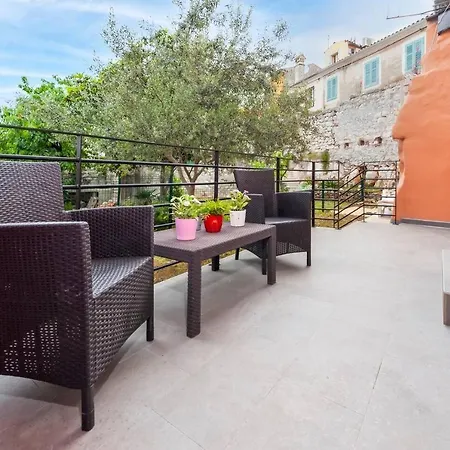 Ferienwohnung Kuca Melina Rovinj Exterior foto