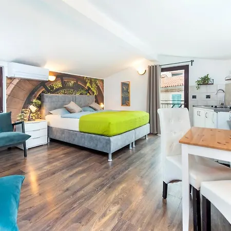 Kuca Melina Apartment Rovinj Exterior photo