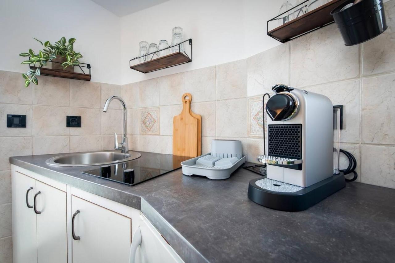 Apartament Kuca Melina *